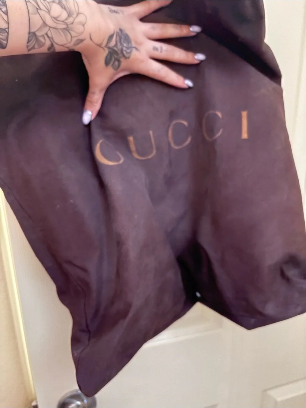 Gucci Beige GG Supreme Canvas Handbag with Red and Green Web